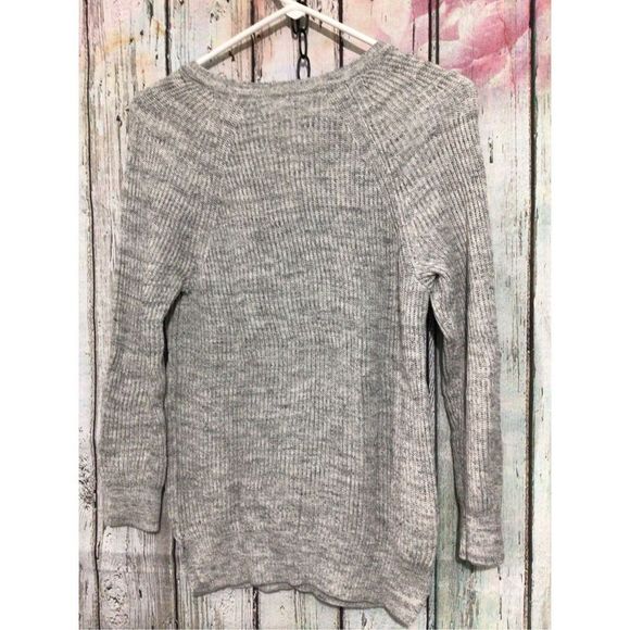 LOFT ~ Size Small Gray Rhinestone Front Sweater 🍁🍂 - Picture 4 of 12
